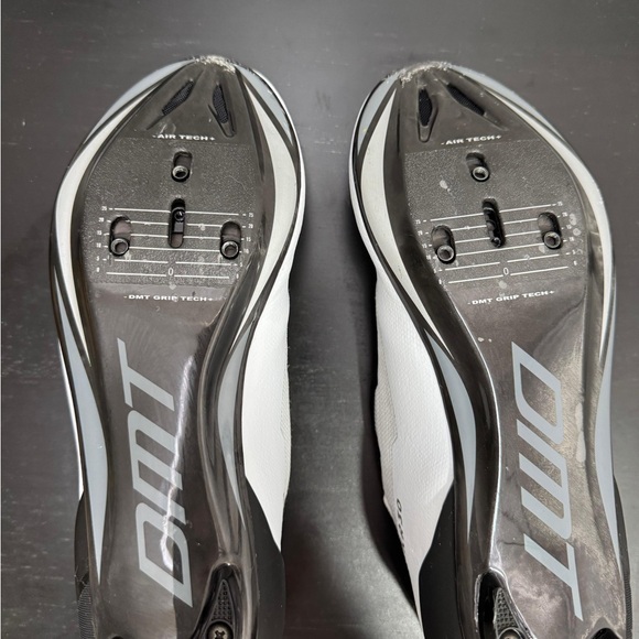 DMT KR30 Road Shoes - white/black main image 7